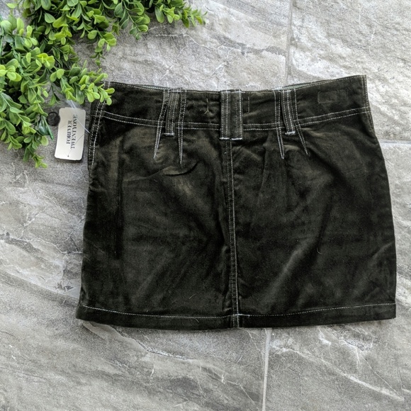 NWT - Velvet Mini Skirt - Picture 2 of 4